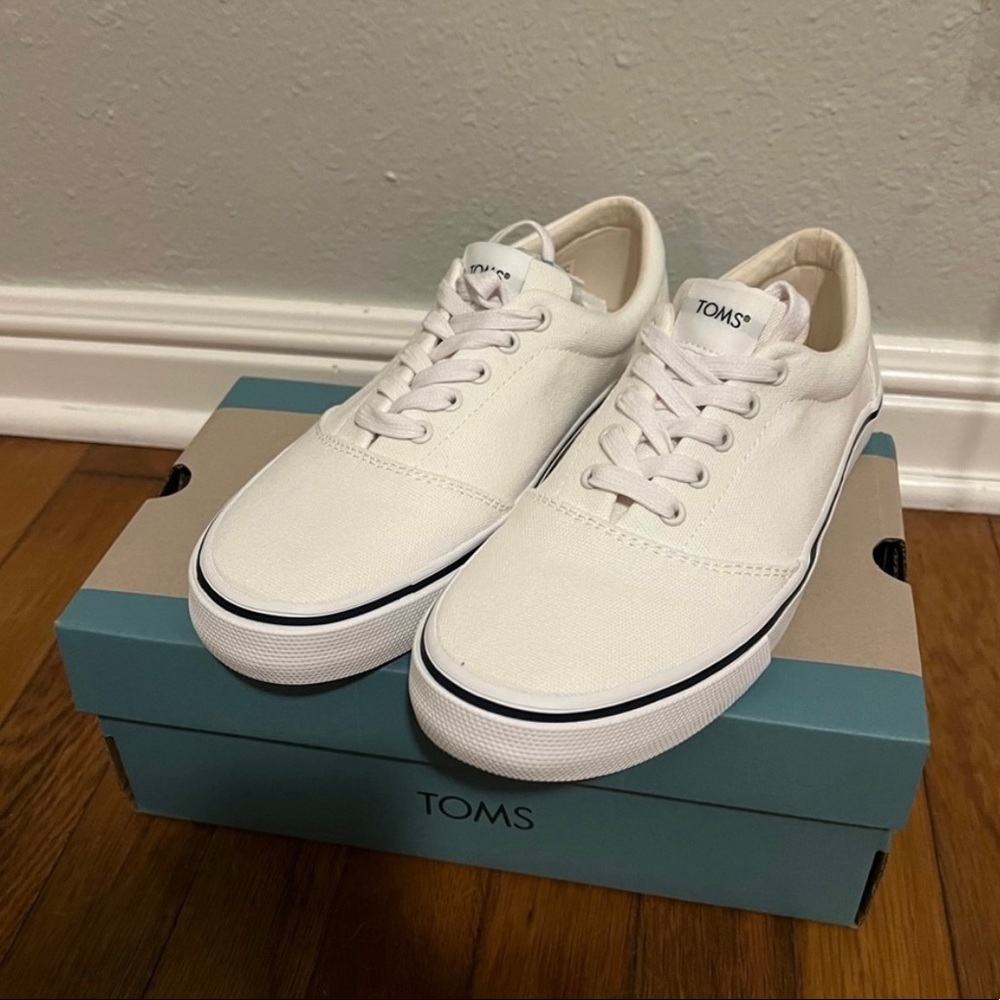 Brand New Toms canvas sneakers!